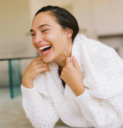 Gal Gadot’s Path to Radiant Joy: The Power of Prioritizing Self-Care