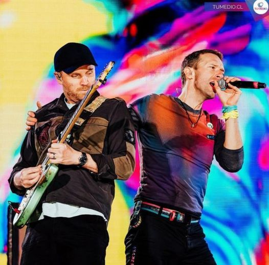Unlocking Coldplay’s secret ingredient for fan adoration: Emotional resonance that strikes a chord with millions worldwide! 🌟🎶