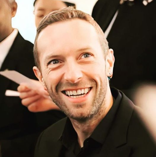 Unraveling Chris Martin’s musical journey! Explore the numerical secrets behind his success and discover the numbers that define his iconic career.