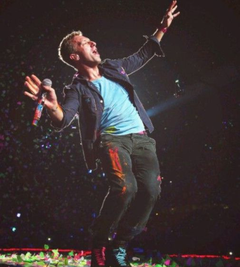 Get ready to dance! Check out Coldplay’s top 6 tracks that will make you shake it off on the dance floor.